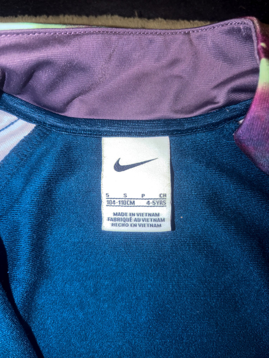 Boy's Nike jacket size 4-5 years